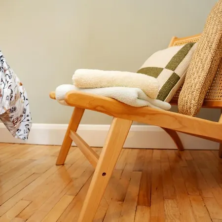 Cluain Abhainn 2-4 Guests, Private Entrance Westport