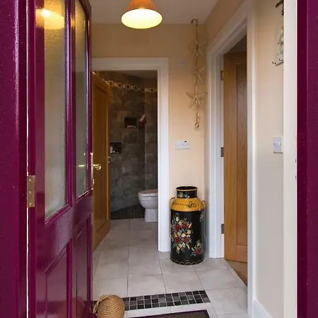 Privatunterkunft Cluain Abhainn 2-4 Guests, Private Entrance